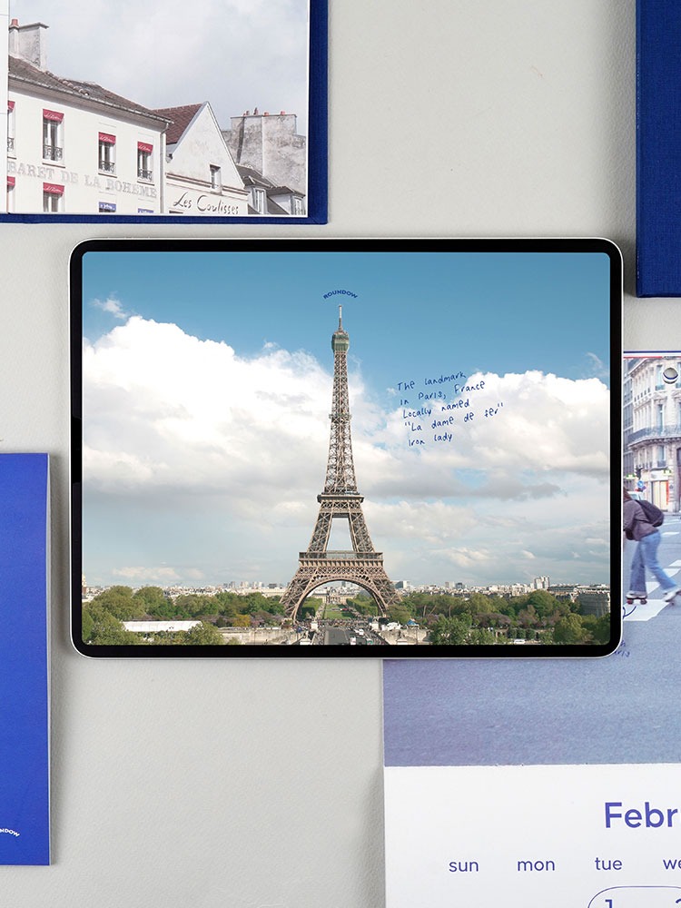 파리의 감성적인 사진을 담아 다이어리로 만든 포토다이어리입니다. 태블릿PC에서 파리의 감성을 느껴보세요.